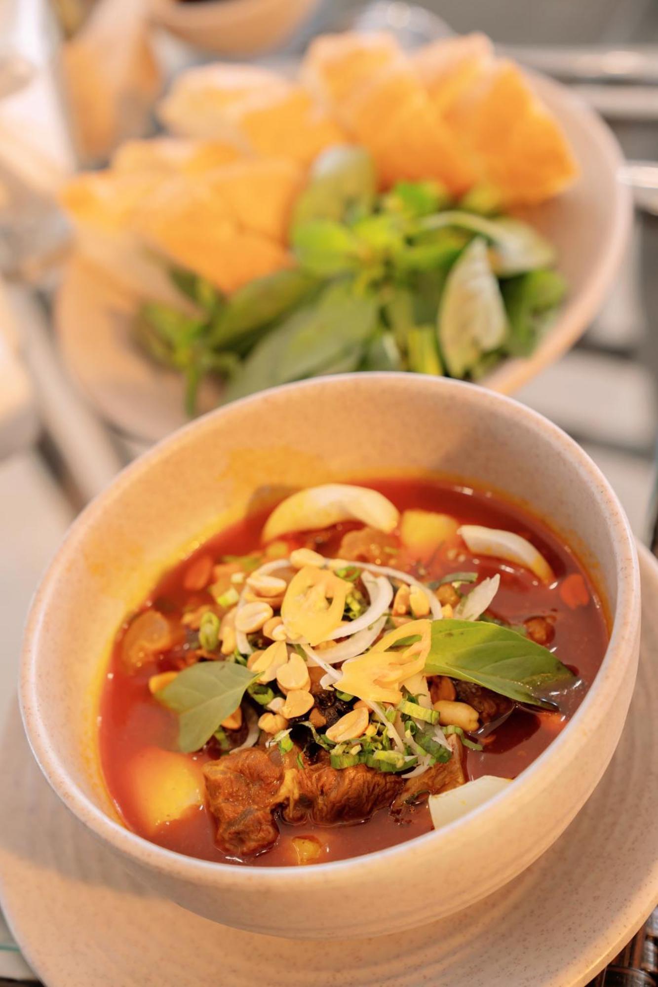 Song Tien Hotel Mỹ Tho Buitenkant foto