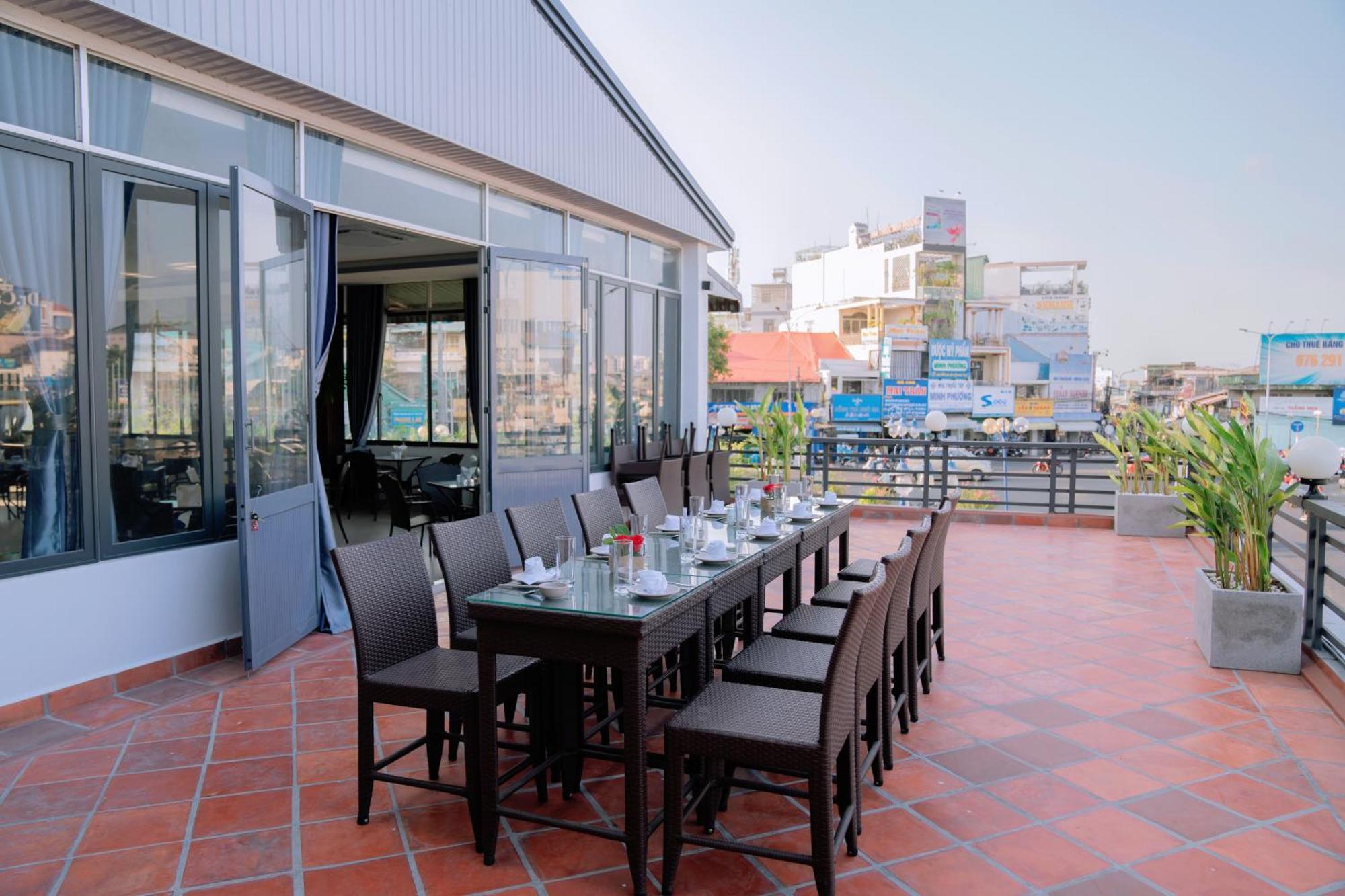 Song Tien Hotel Mỹ Tho Buitenkant foto